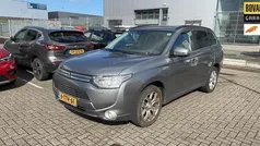 Grijs Gebruikt 2014 Mitsubishi Outlander Instyle SUV | € 9.450 (Eerlijke prijs)