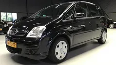 Zwart Gebruikt 2006 Opel Meriva Enjoy MPV | € 3.199 (Eerlijke prijs)