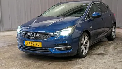 Occasion 2020 Opel Astra Elegance Hatchback | € 12.935 (Eerlijke prijs)