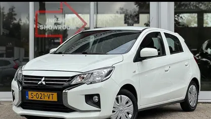 Wit Occasion 2023 Mitsubishi Space Star Hatchback | € 12.950 (Eerlijke prijs)