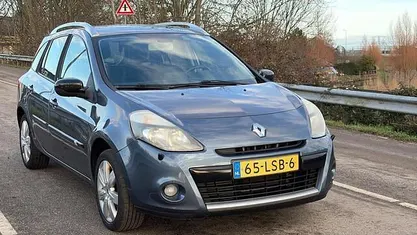 Blauw Occasion 2010 Renault Clio GrandTour Stationwagen | € 3.750 (Eerlijke prijs)