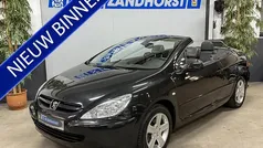 Zwart Gebruikt 2005 Peugeot 307 CC Cabriolet | € 2.495 (Eerlijke prijs)