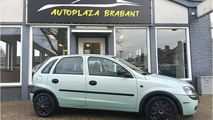 Occasion Opel Corsa Comfort 90 PK (66 kW) 2001 Hatchback