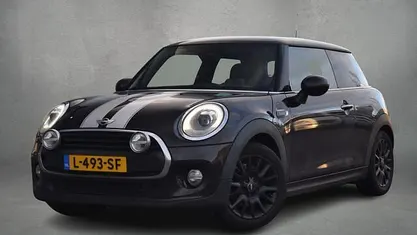 Occasion 2015 Mini ONE Business Hatchback | € 11.950 (Eerlijke prijs)