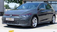 Gebruikt 2023 VW Golf VIII GTI Sedan | € 40.237 (Eerlijke prijs)