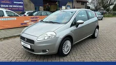 Grijs Gebruikt 2007 Fiat Grande Punto Dynamic Hatchback | € 1.695 (Eerlijke prijs)
