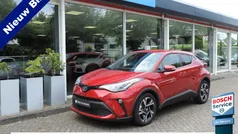 Rood Gebruikt 2022 Toyota C-HR Team SUV | € 25.980 (Eerlijke prijs)