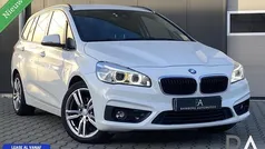 Wit Gebruikt 2015 BMW 218 Sport Line Stationwagen | € 7.995 (Eerlijke prijs)