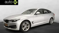 Grijs Gebruikt 2019 BMW 320 Sport Line Hatchback | € 21.900 (Goede deal)
