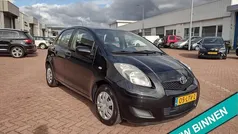 Gebruikt 2010 Toyota Yaris Hatchback | € 3.499 (Eerlijke prijs)