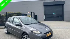 Grijs Gebruikt 2011 Renault Clio II Luxe Hatchback | € 3.199 (Eerlijke prijs)