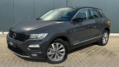 Occasion 2021 VW T-Roc Style SUV | € 19.940 (Super prijs)