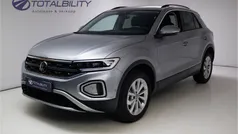 Gebruikt 2025 VW T-Roc IQ Drive SUV | € 36.950 (Eerlijke prijs)