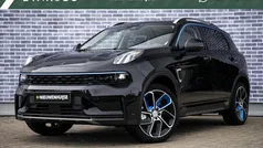 Zwart, metallic lak Nieuw 2025 Lynk & Co 01 SUV | € 38.899 (Eerlijke prijs)