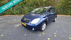 Blauw Gebruikt 2003 Toyota Corolla Verso Luna MPV | € 1.799 (Goede deal)