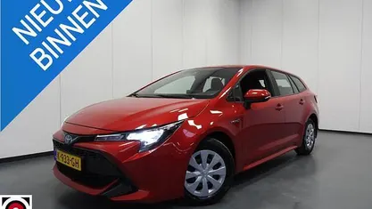 Occasion Toyota Corolla Comfort 123 PK (90 kW) 2021 Rood Stationwagen