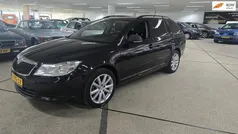 Zwart Gebruikt 2012 Skoda Octavia Stationwagen | € 5.950 (Goede deal)