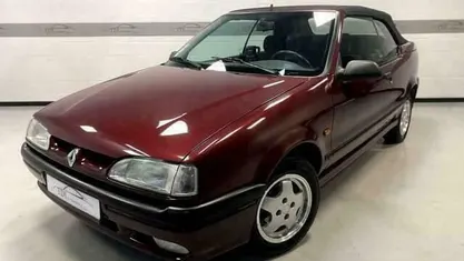 Occasion Renault 19 92 PK (67 kW) 1994 Cabriolet