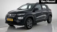 Zwart Gebruikt 2022 Dacia Spring Comfort Plus Hatchback | € 13.940 (Eerlijke prijs)