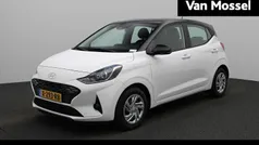 Gebruikt 2024 Hyundai i10 Premium Hatchback | € 18.240 (Eerlijke prijs)