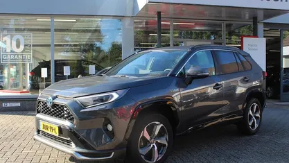 Grijs Gebruikt 2021 Toyota RAV4 Hybrid Style SUV | € 36.700 (Eerlijke prijs)