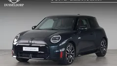 Gebruikt 2025 Mini Cooper Hatchback | € 44.500 (Eerlijke prijs)