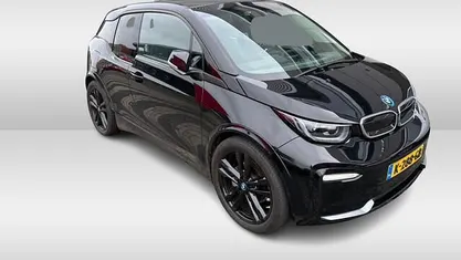 Zwart Gebruikt 2020 BMW i3 Hatchback | € 18.950 (Goede deal)