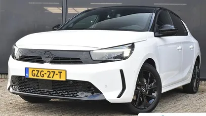 Gebruikt 2025 Opel Corsa Hatchback | € 23.895 (Eerlijke prijs)