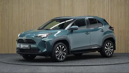 Groen Occasion 2025 Toyota Yaris Cross Comfort SUV | € 32.850 (Eerlijke prijs)