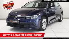 Gebruikt 2022 VW Golf VIII Life Hatchback | € 20.735 (Eerlijke prijs)