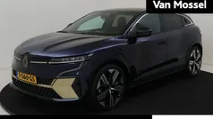 Blauw Gebruikt 2022 Renault Mégane Iconic Hatchback | € 29.440 (Eerlijke prijs)
