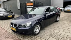 Blauw, metallic lak Gebruikt 2003 BMW 530 Executive Sedan | € 7.999 (Eerlijke prijs)