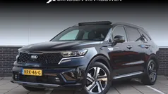 Zwart Gebruikt 2021 Kia Sorento SUV | € 40.945 (Eerlijke prijs)