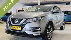 Grijs Gebruikt 2018 Nissan Qashqai N-Connecta SUV | € 17.400 (Eerlijke prijs)