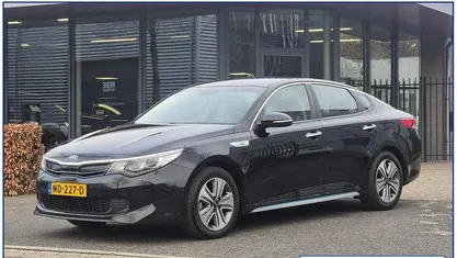 Zwart Occasion 2016 Kia Optima Sedan | € 15.850 (Eerlijke prijs)
