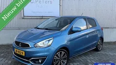 Blauw (metallic) Gebruikt 2016 Mitsubishi Space Star Instyle Hatchback | € 7.450 (Super prijs)