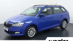 Blauw Gebruikt 2021 Skoda Fabia Ambition Stationwagen | € 15.840 (Eerlijke prijs)