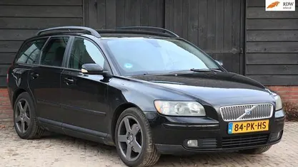 Occasion 2004 Volvo V50 Kinetic Stationwagen | € 2.495 (Eerlijke prijs)