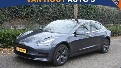 Gebruikt 2019 Tesla Model 3 Standard Range Sedan | € 16.950 (Goede deal)
