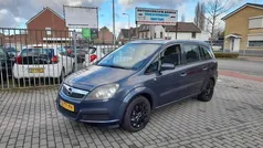 Grijs Gebruikt 2007 Opel Zafira Business MPV | € 2.150 (Eerlijke prijs)