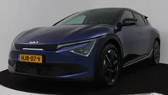 Blauw metallic Gebruikt 2025 Kia EV6 Light SUV | € 37.450 (Eerlijke prijs)
