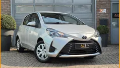 Grijs Gebruikt 2018 Toyota Yaris Hatchback | € 13.950 (Goede deal)