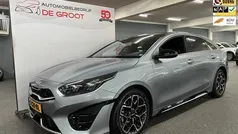 Grijs Gebruikt 2023 Kia ProCeed Hatchback | € 29.950 (Eerlijke prijs)