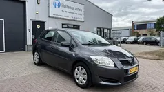 Gebruikt 2007 Toyota Auris Terra Hatchback | € 2.999 (Eerlijke prijs)