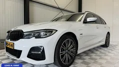 Wit Gebruikt 2022 BMW 330 Shadowline Stationwagen | € 31.995 (Super prijs)