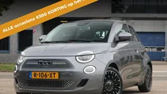 Gebruikt 2022 Fiat 500e La Prima Hatchback | € 22.995 (Eerlijke prijs)