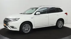 Gebruikt 2019 Mitsubishi Outlander Intense+ SUV | € 18.900 (Eerlijke prijs)