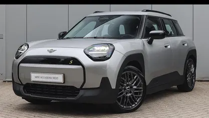 Melting silver iii (grijs metallic) Occasion 2024 Mini Aceman SUV | € 32.950 (Super prijs)