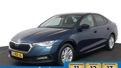 Gebruikt 2021 Skoda Octavia Business Line Hatchback | € 21.795 (Eerlijke prijs)