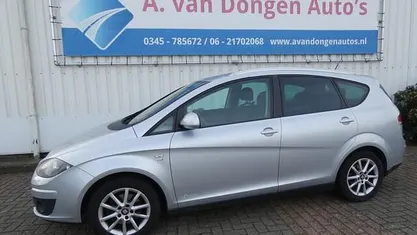 Occasion Seat Altea XL Copa 105 PK (77 kW) 2011 Grijs MPV